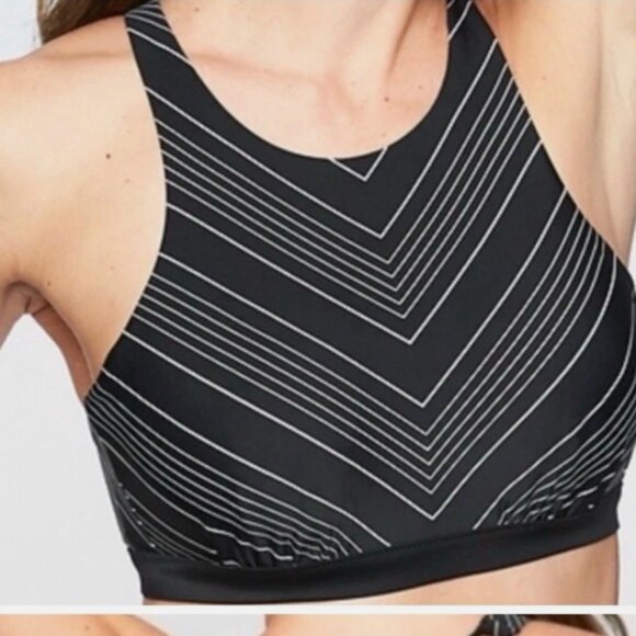 Athleta Chevron High Neck Bikini Top Black White Size 34 B/C - Picture 1 of 7